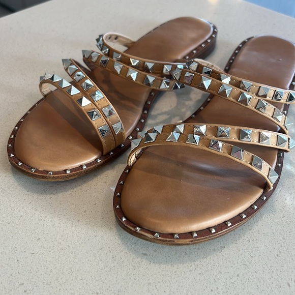 Cushionaire Studded Slide Sandals - Womens 10 - Picture 3 of 7